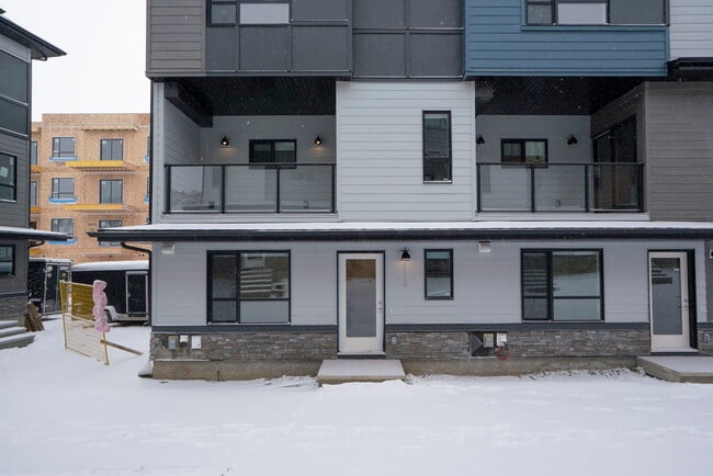 property at 42 Cranbrook Common SE