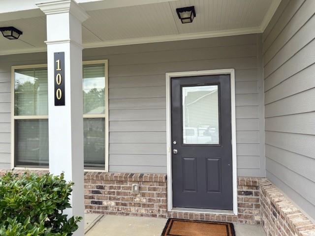 100 Cornwell Wy in Calhoun, GA - Building Photo - Building Photo