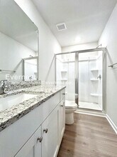 2104 Willow Gln Dr in Graham, NC - Building Photo - Building Photo