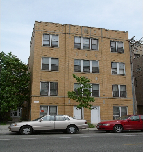 Southport Corridor in Chicago, IL - Building Photo