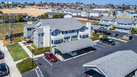 Oak Park Village Apartments in Grover Beach, CA - Building Photo - Building Photo