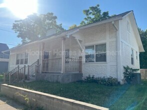 117 W 36th St in Indianapolis, IN - Building Photo - Building Photo