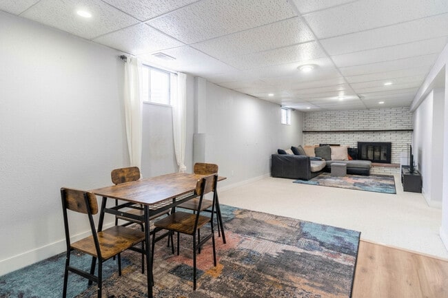 4567 W 87th Pl in Westminster, CO - Foto de edificio - Building Photo