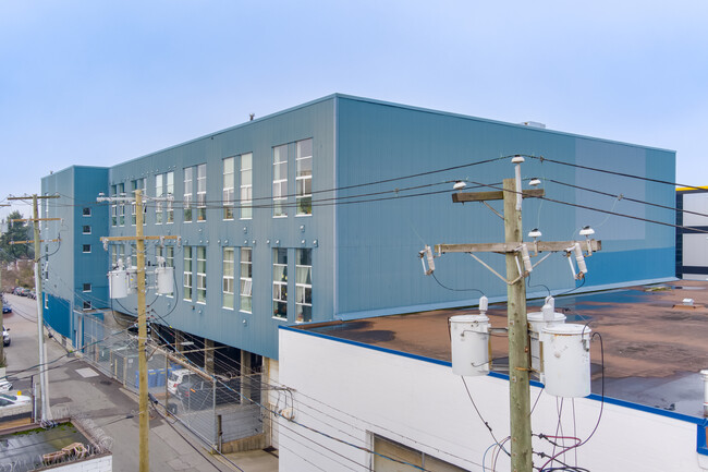 The Warehouse in Vancouver, BC - Building Photo - Building Photo