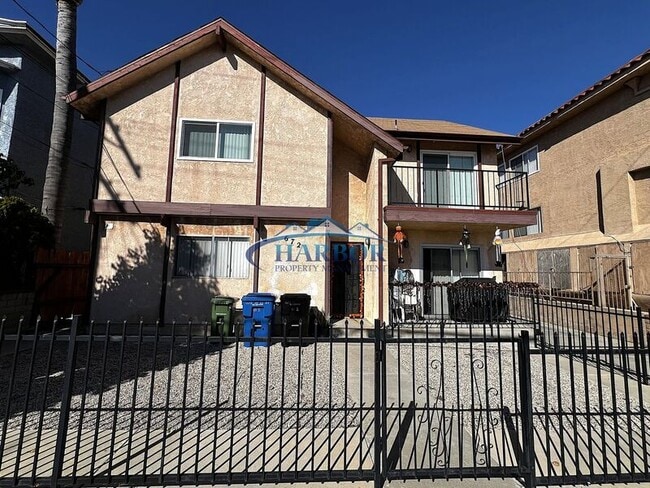 property at 672 W 12th St