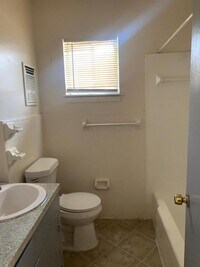 5440 Makeig St photo'