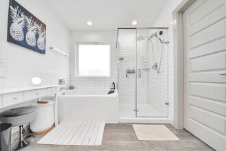 13521 Bonita Is Wy in La Marque, TX - Building Photo - Building Photo