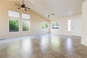 4633 Califa Dr in Las Vegas, NV - Building Photo - Building Photo