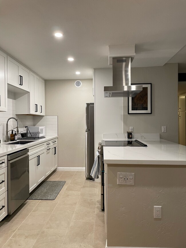 1160 Herbert Ave, Unit D in South Lake Tahoe, CA - Building Photo - Building Photo