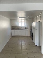 124 E Amador St in Fresno, CA - Building Photo - Building Photo