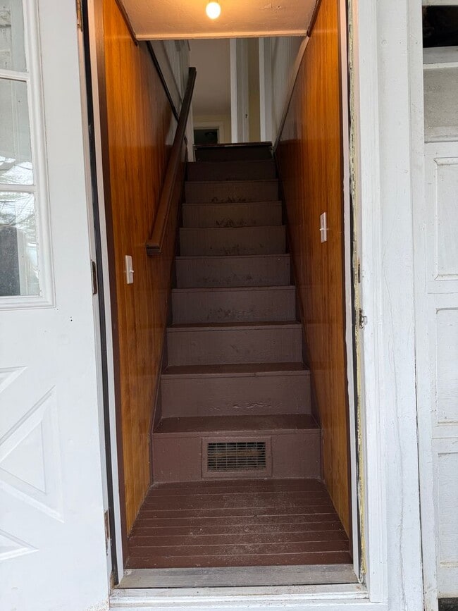 31 Chapel St in Sherburne, NY - Building Photo - Building Photo