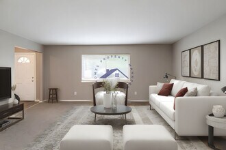 17106 Robert St in Southfield, MI - Building Photo - Building Photo