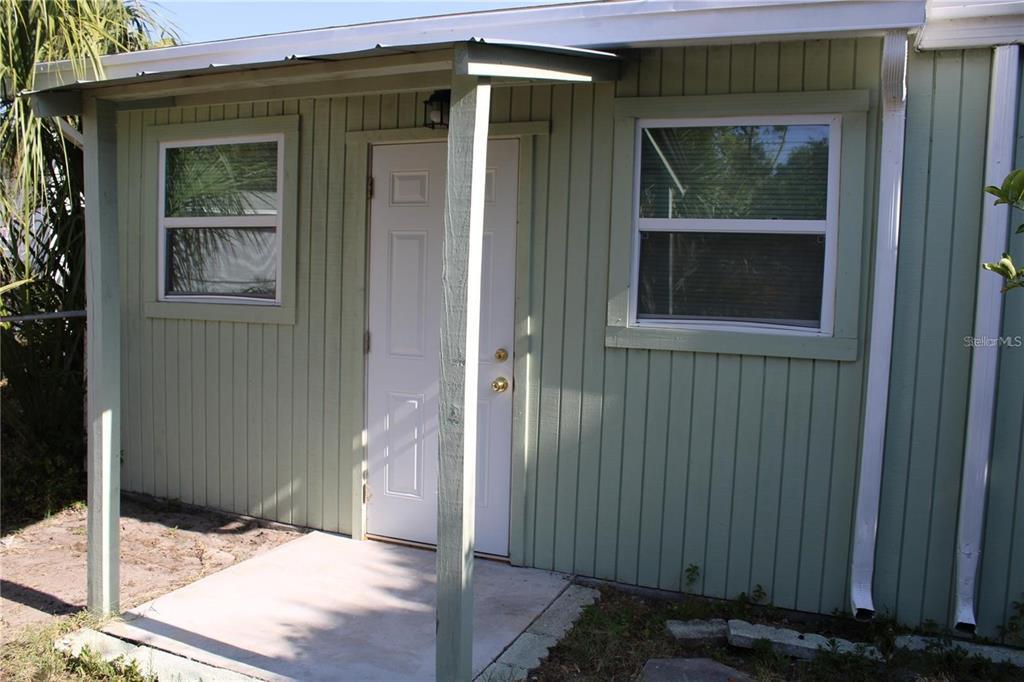 6946 4th Ave N in St. Petersburg, FL - Building Photo