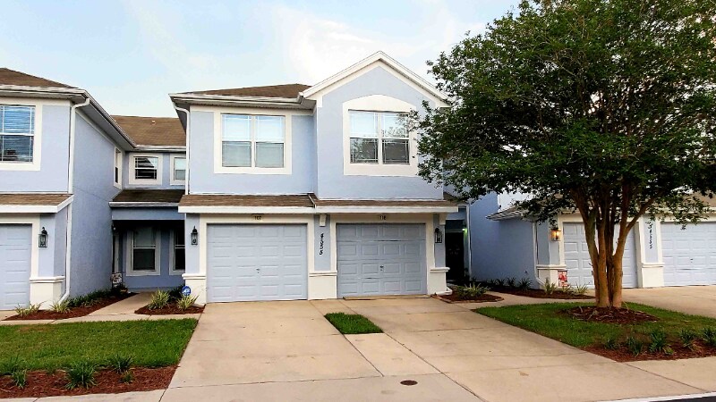 4555 SW 52nd Cir, Unit 107 in Ocala, FL - Building Photo