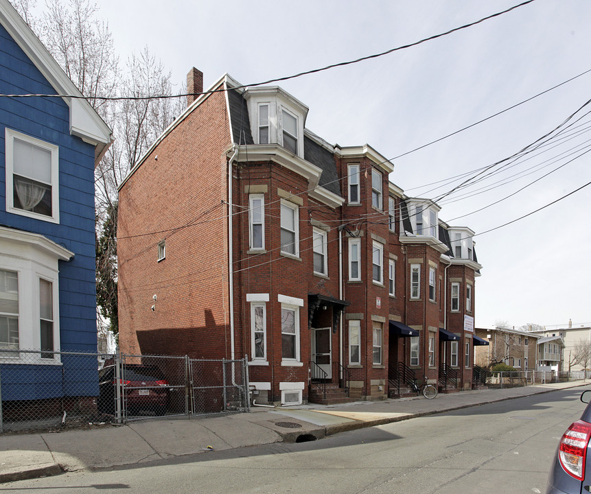 36-40 Orange St in Chelsea, MA - Foto de edificio