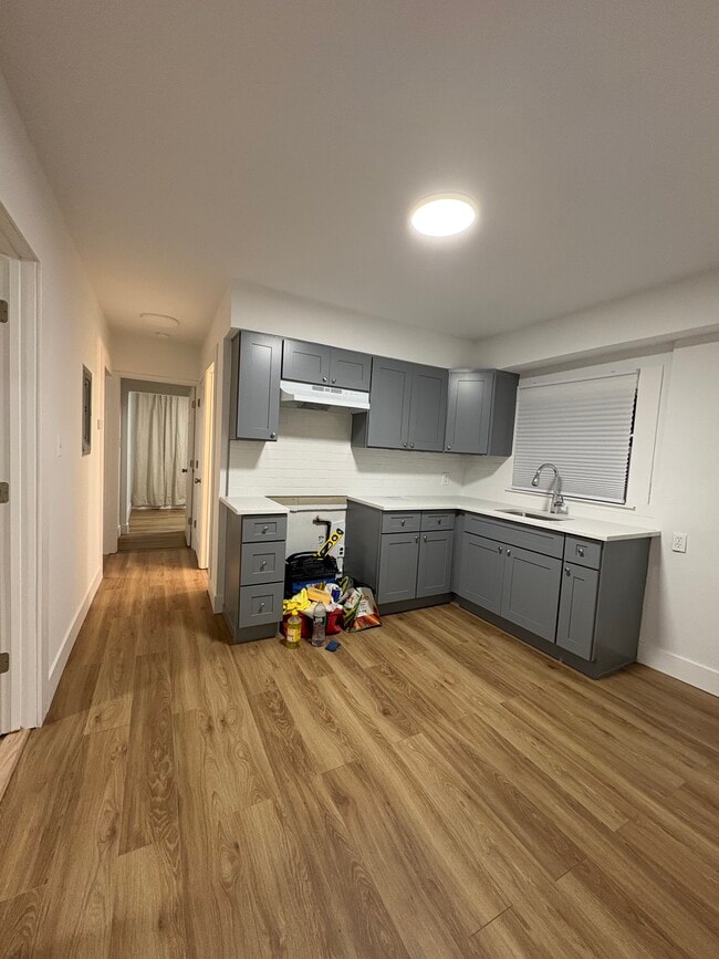 193 Jerome Ave, Unit 1st floor in Staten Island, NY - Foto de edificio - Building Photo