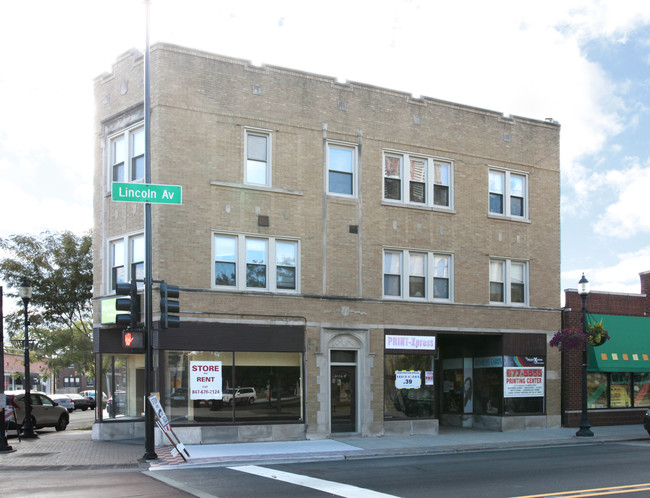 8056 Lincoln Ave in Skokie, IL - Building Photo - Building Photo