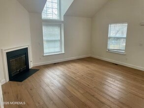 44 Racquet Rd in Wall Township, NJ - Building Photo - Building Photo