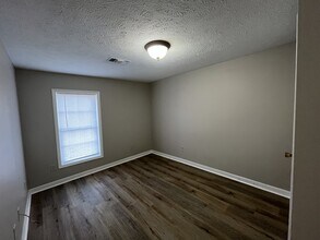 604 N McLemore Ave in Brownsville, TN - Building Photo - Building Photo