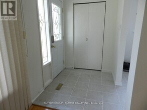 3117 Corrigan Dr in Mississauga, ON - Building Photo - Building Photo