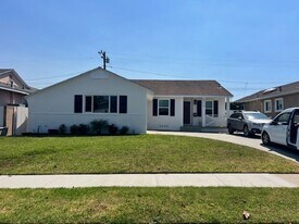 4712 Merrill St in Torrance, CA - Building Photo