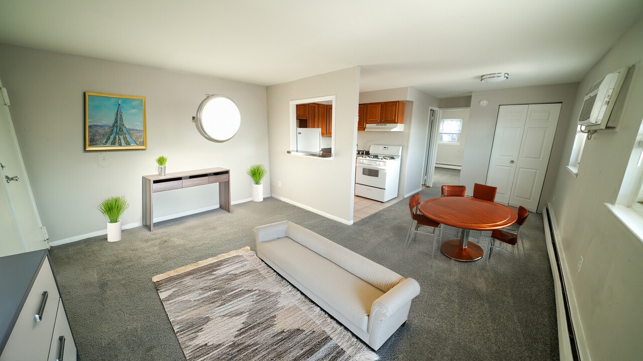 Riverview Crossings in Bensalem, PA - Foto de edificio