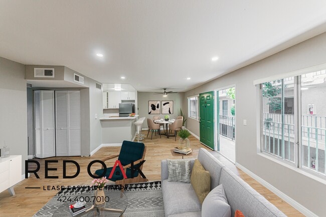 property at 14748 Burbank Blvd