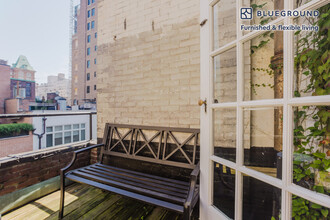 7 E 75th St in New York, NY - Building Photo - Building Photo