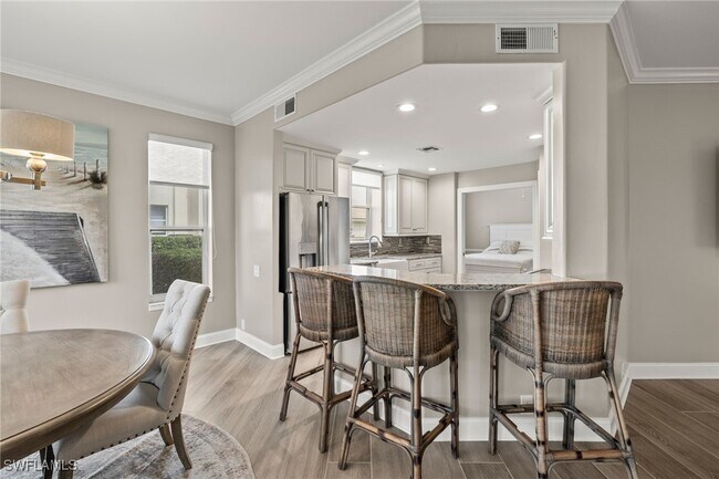 9201 Bayberry Bend in Ft. Myers, FL - Foto de edificio - Building Photo