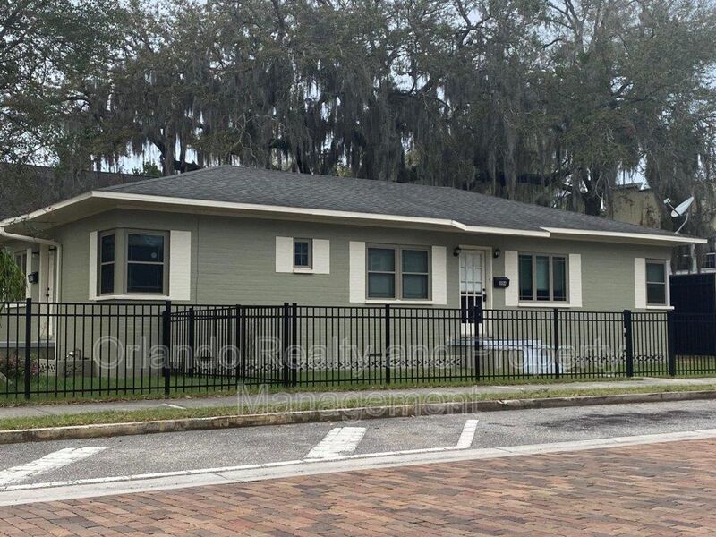 804 N Thornton Ave in Orlando, FL - Building Photo