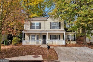 614 Waynes Ct SE in Atlanta, GA - Building Photo