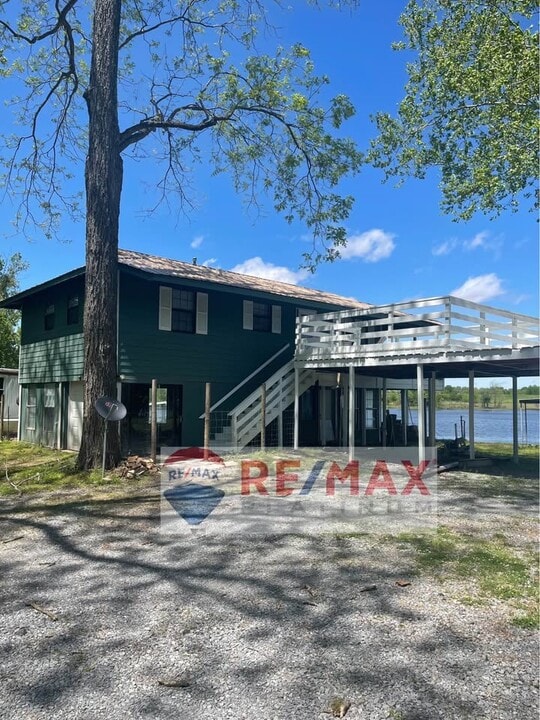 3109 Riverside Dr in Pine Bluff, AR - Building Photo