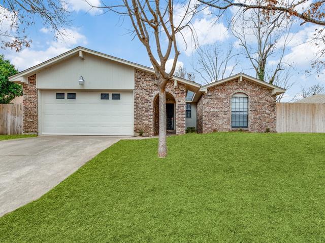 408 Flaxseed Ln in Fort Worth, TX - Foto de edificio