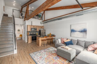 Trent Manayunk in Philadelphia, PA - Foto de edificio - Interior Photo