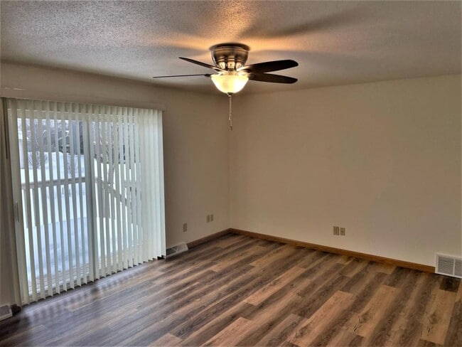 318 Ryan St in Holmen, WI - Building Photo - Building Photo