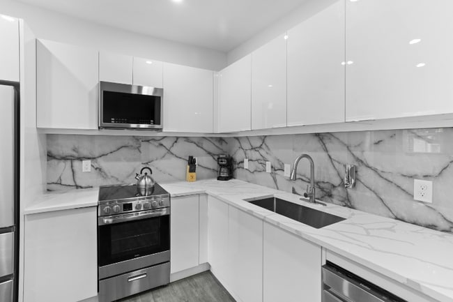 935 S Howard Ave in Tampa, FL - Building Photo - Building Photo
