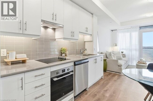 property at 461 Green Rd