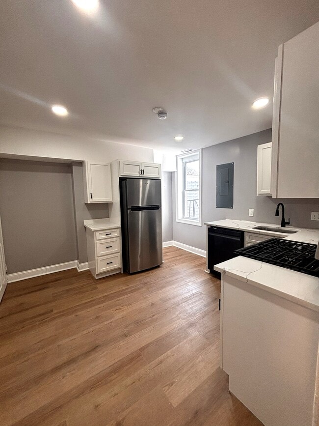 2026 Druid Hill Ave, Unit Unit 2 in Baltimore, MD - Building Photo - Building Photo