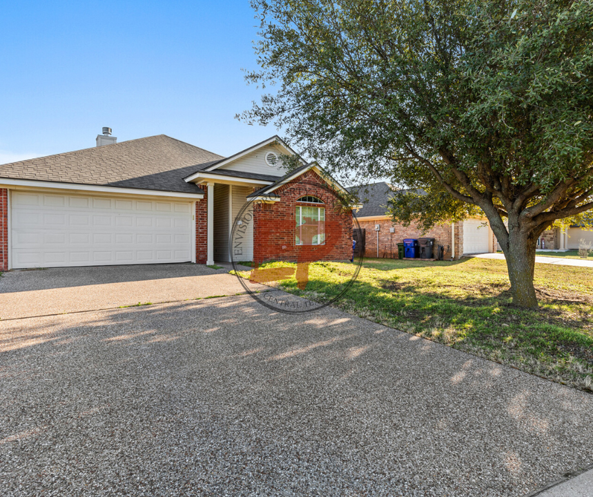 10105 Salem Way in Waco, TX - Building Photo