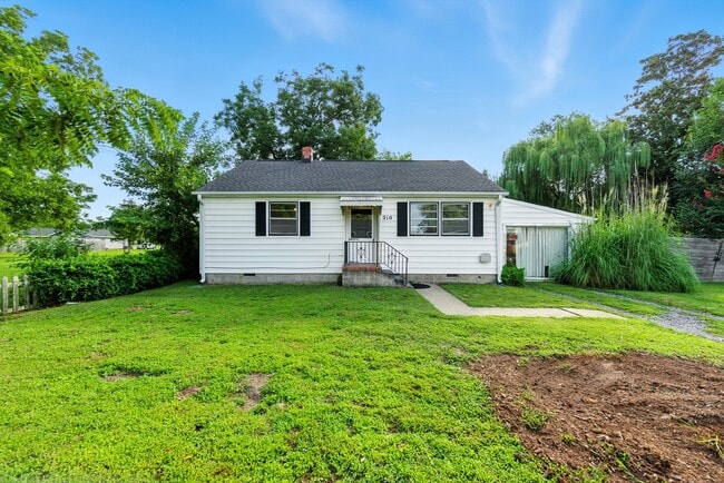 210 Atlantic Ave in Hampton, VA - Building Photo - Building Photo