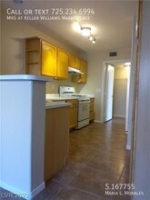 202 Winterport St in Henderson, NV - Building Photo - Building Photo