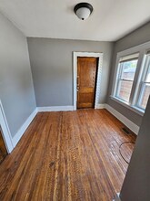 1024 High St-Unit -2 in Fort Wayne, IN - Building Photo - Building Photo