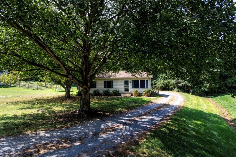 129a Manor Ave N in Chestertown, MD - Foto de edificio