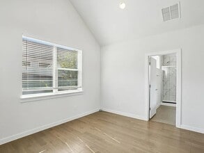 1268 Clifftop Ln in Dallas, TX - Building Photo - Building Photo