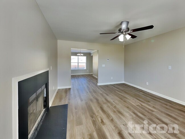 2512 Landale Ct in Raleigh, NC - Foto de edificio - Building Photo