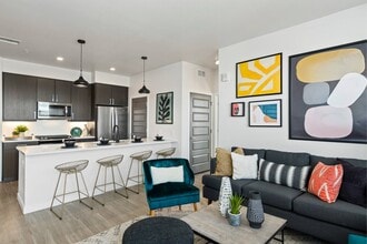 Canvas on Blake in Denver, CO - Foto de edificio - Building Photo