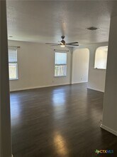 349 Hummingbird Dr in New Braunfels, TX - Building Photo - Building Photo