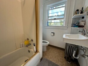 226 Bryant Ave in Ithaca, NY - Building Photo - Building Photo