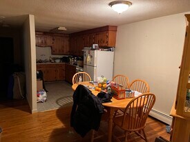 655 Mt Hope Ave in Fall River, MA - Building Photo