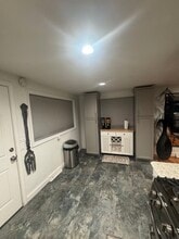 1728 Beacon Dr in Saginaw, MI - Foto de edificio - Building Photo